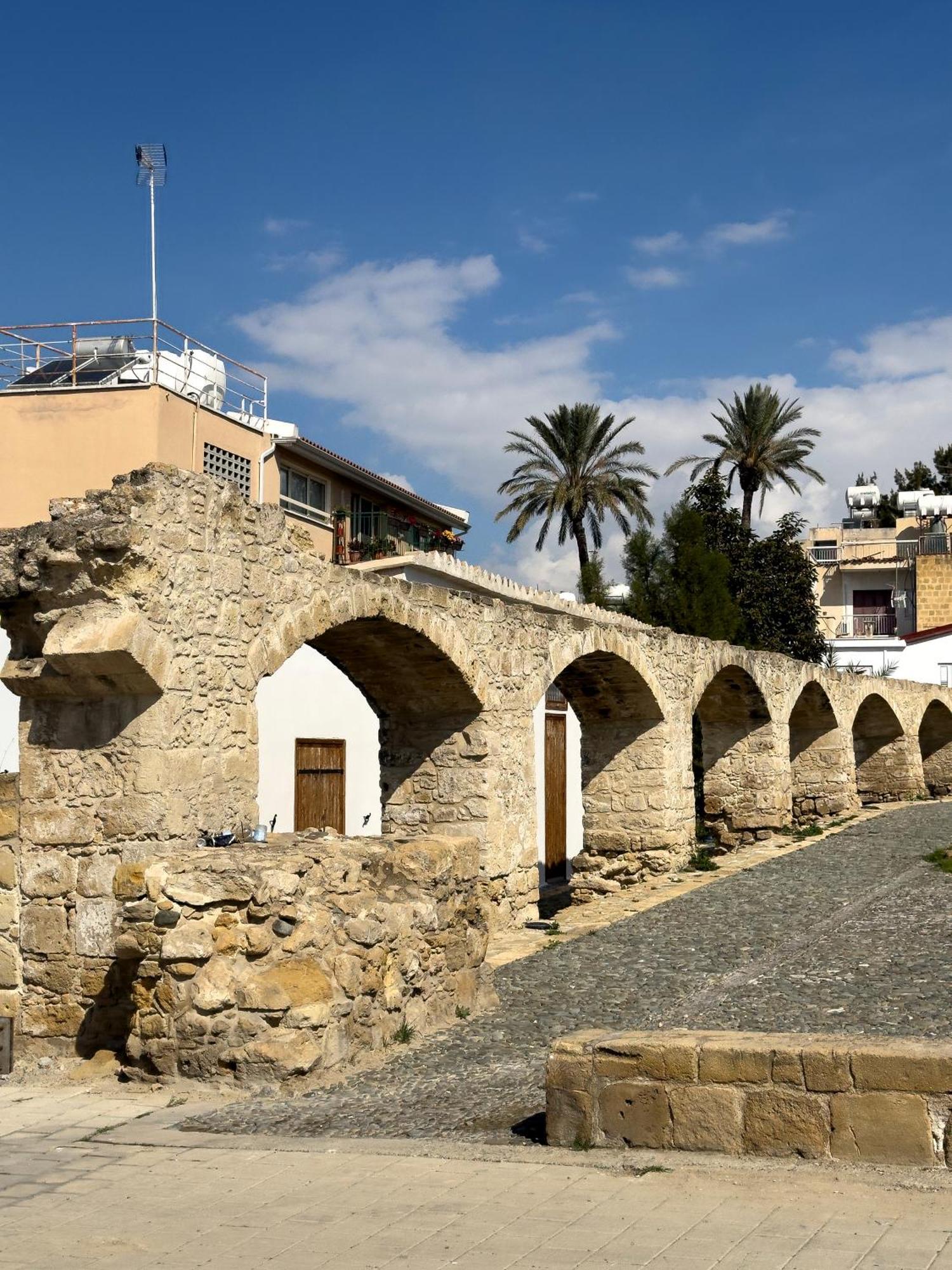 Martin Nicosia City Suites Kültér fotó